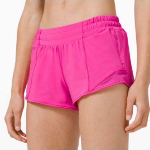 lululemon athletica Pants - Lululemon Hotty Hot Short 2.5”